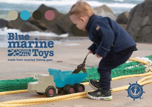 Blue Marine Toys - Truck (46cm)