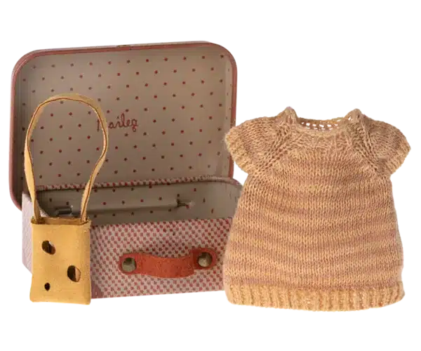 Maileg Knitted dress and bag in suitcase, Big sister mouse