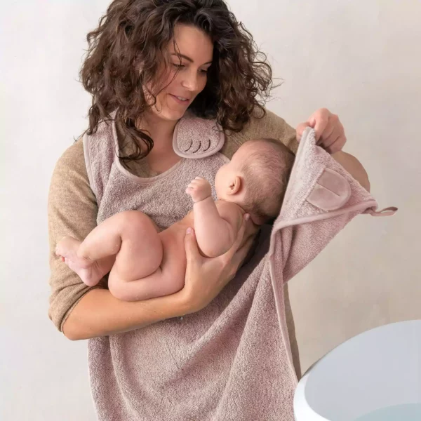 Wijs west Nifty Nifty Handsfree badcapes Blush 8717472227829 Nifty Verzorging Wassen & meer Douchen & Badderen