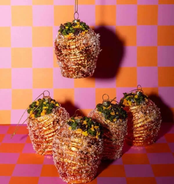 Yup in de boom Yup in de Boom Pistache Cruffin Kerstbal 8721008354088 Yup 2024 Home & Living Feest Kerst Wijs west