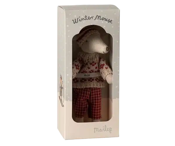 Maileg Winter mouse with ski set, Mum - Red