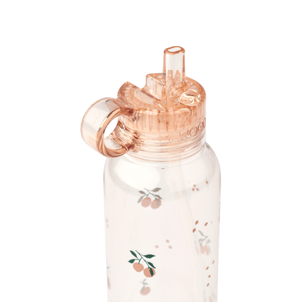Liewood Liewood Yang Tritan Waterfles 500Ml Peach / Sea Shell 5715493492212 Liewood Verzorging Eten & Drinken  Wijs west