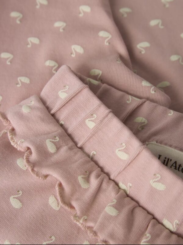 Lil' Atelier Lil' Atelier Broek Peach Whip Swans  Atelier SS25 Kleding & Accessoires Baby Broekjes Wijs west