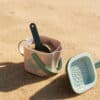 Liewood Liewood Roald Zandset Peach / Sea Shell 5715493438050 Liewood Speelgoed & Spellen Buitenspelen  Wijs west