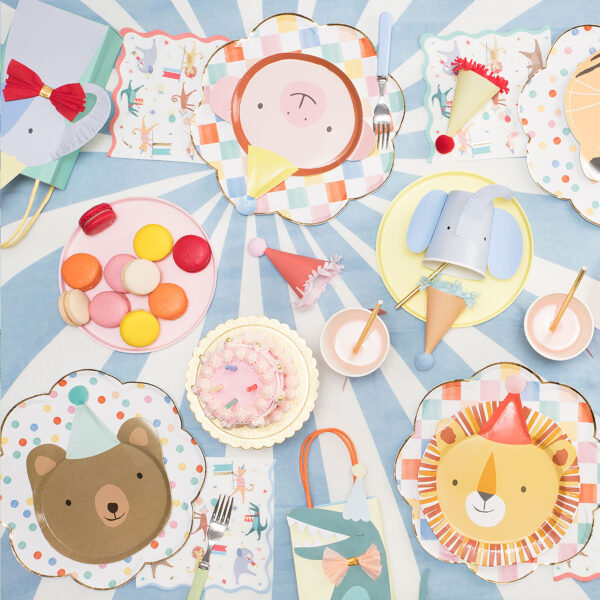 Meri Meri Meri Meri Animal Parade Die Cut Bordjes 9781534046023 Meri 25 Home & Living Feest  Wijs west