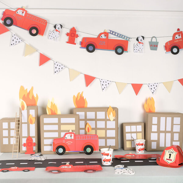 Meri Meri Meri Meri Brandweerwagen Garland 9781534047174 Meri 25 Home & Living Feest  Wijs west