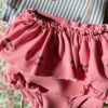 Konges Sløjd Konges Sløjd Bobbi Frill Swimshorts Strawberry Ice 5715681037829 Konges SS25 Kleding & Accessoires Zwemkleding  Wijs west