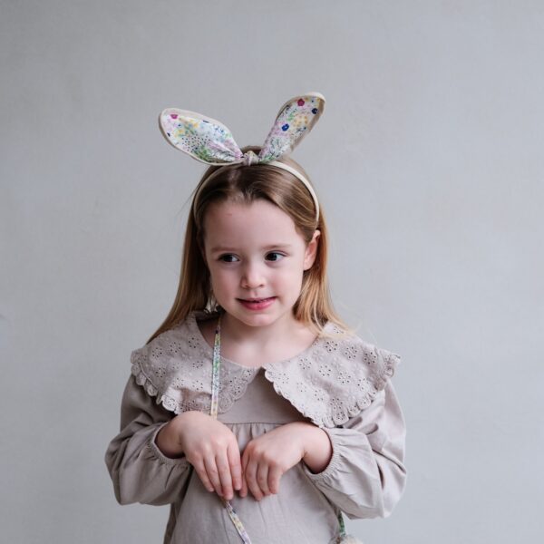 Mimi & Lula Mimi & Lula Floral Bunny Ears 5060925059724 Mimi SS25 Verzorging Haaraccessoires  Wijs west