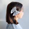 Mimi & Lula Mimi & Lula Seaside Stripe Bow 5060925059816 Mimi SS25 Verzorging Haaraccessoires  Wijs west