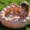 Konges Sløjd Konges Sløjd Frago Swimsuit Grs Fragola 5715681000366 Konges SS25 Kleding & Accessoires Zwemkleding  Wijs west