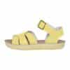 Salt-Water Sandals Salt-Water Sandals Swimmer Child Butter Yellow 0000523306122 Saltw SS25 Kleding & Accessoires Schoenen Sandalen Wijs west