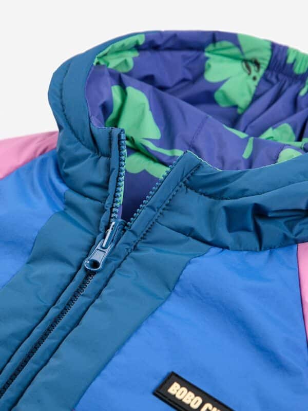 Bobo Choses Bobo Choses Lucky Clover All Over Reversible Jacket Multicolor 8445782325934 AW25 Bobo Kleding & Accessoires Baby Buitenkleding Wijs west