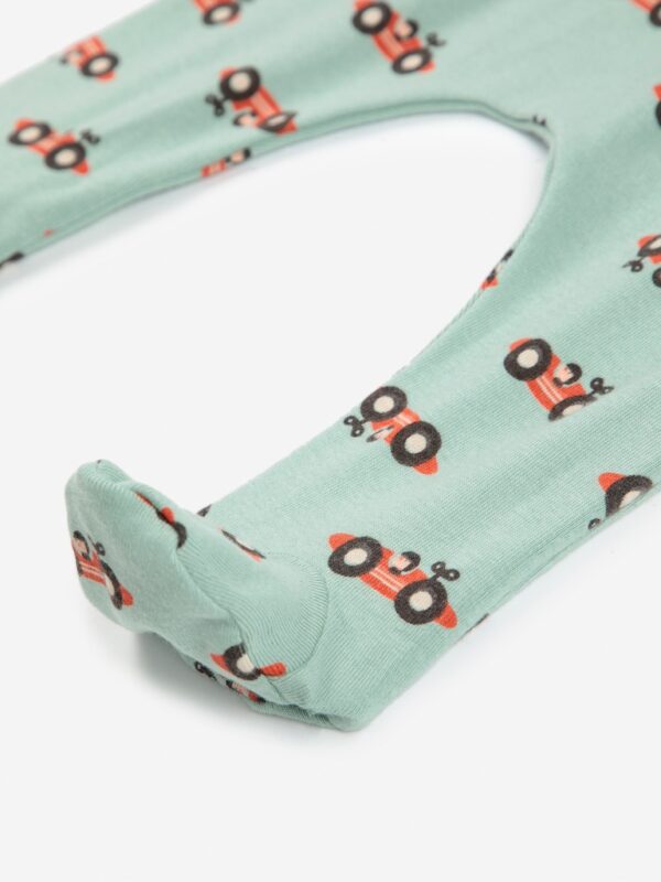 Bobo Choses Bobo Choses Race Car All Over Footed Leggings Light Green 8445782326269 AW25 Bobo Kleding & Accessoires Baby Broekjes Wijs west