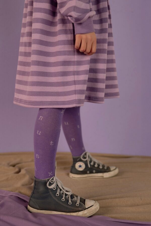 Nixnut Nixnut Letter Tights Purple 8720963647013 Nixnut AW25 Kleding & Accessoires Sokken & Maillots  Wijs west