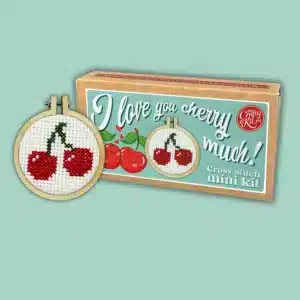 Mini Lucifersdoosje Borduur Kit - I Love you Cherry Much!