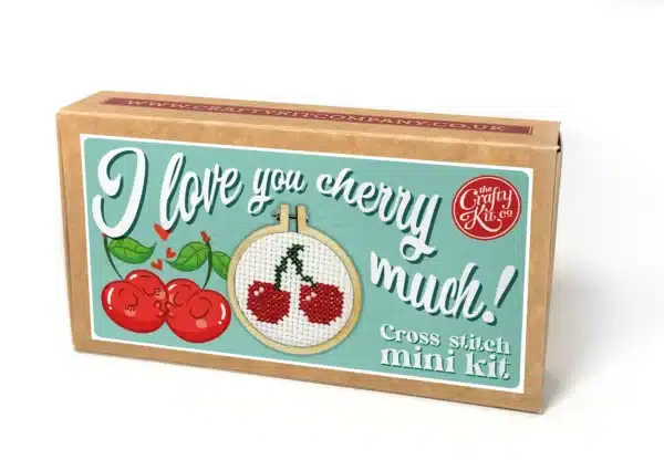 Mini Lucifersdoosje Borduur Kit - I Love you Cherry Much!