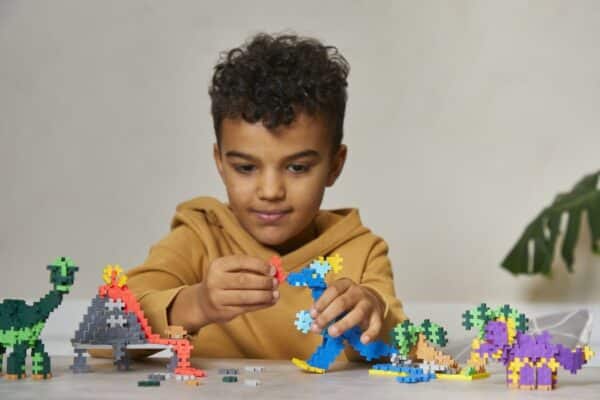 Plus Plus Learn to Build Dino's - 600 stukjes
