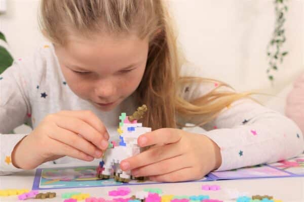 Plus Plus Learn to Build Eenhoorn - 275 stukjes
