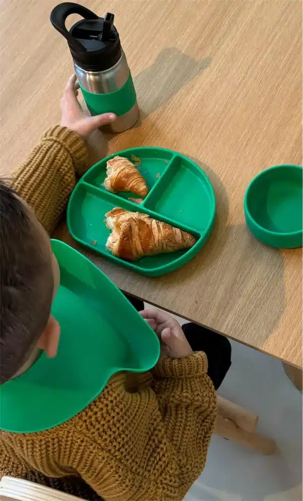Tress Happy Tableware Trees Tableware Kids The Bottle Bright Green 8721161864257 Tress Verzorging Eten & Drinken Lunchbakjes & Drinkbekers Wijs west
