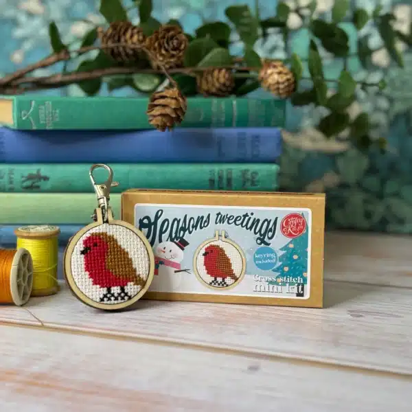 Mini Lucifersdoosje Borduur Kit - Seasons Tweetings