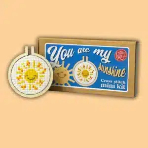 Mini Lucifersdoosje Borduur Kit - You are My Sunshine