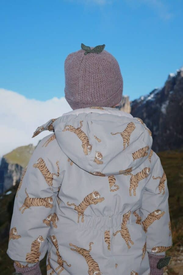Konges Sløjd Konges Sløjd Fruity Beanie Bunny Brown Melange 5715681083659 Konges AW25 Kleding & Accessoires Accessoires Hoedjes & Petjes Wijs west
