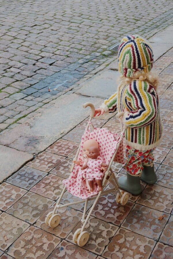Konges Sløjd Konges Sløjd Doll Stroller Rosie Rose 5715681109366 Konges AW25 Speelgoed & Spellen Spelen Poppen Wijs west