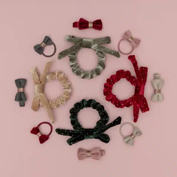 Mimi & Lula Mimi & Lula Christmas Velvet Bow Ponies 5061064831530 Mimi AW25 6 Verzorging Haaraccessoires Wijs west