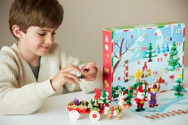 Plus Plus Plus Plus Advent Calendar - Santas World Christmas 5710409109130  Speelgoed & Spellen Bouwen  Wijs west