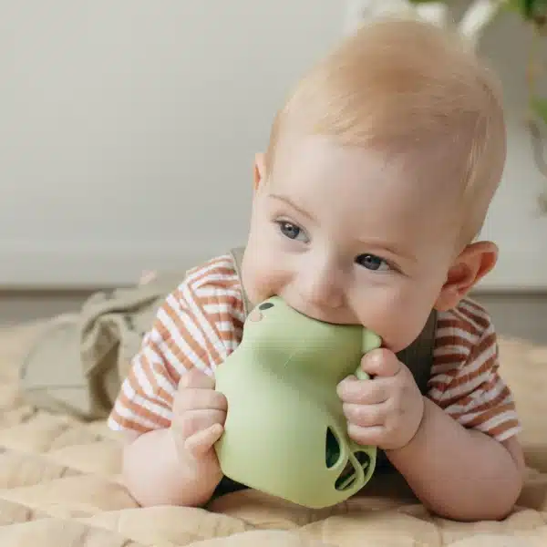 Tiger Tribe Silicone Rattle - Dino - Afbeelding 3