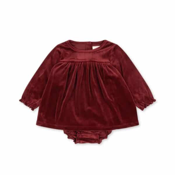 Konges Sløjd Konges Sløjd Aps Jingle Romper Dress Grs Red Dahlia 5715404321563 Konges AW25 Kleding & Accessoires Baby Rompers Wijs west