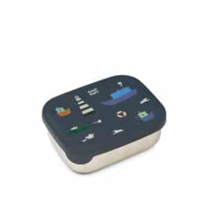 Liewood Liewood Arthur Printed Lunchbox Sailing / Classic Navy 5715493530211 Liewood SS26 Verzorging Eten & Drinken Lunchbakjes & Drinkbekers Wijs west