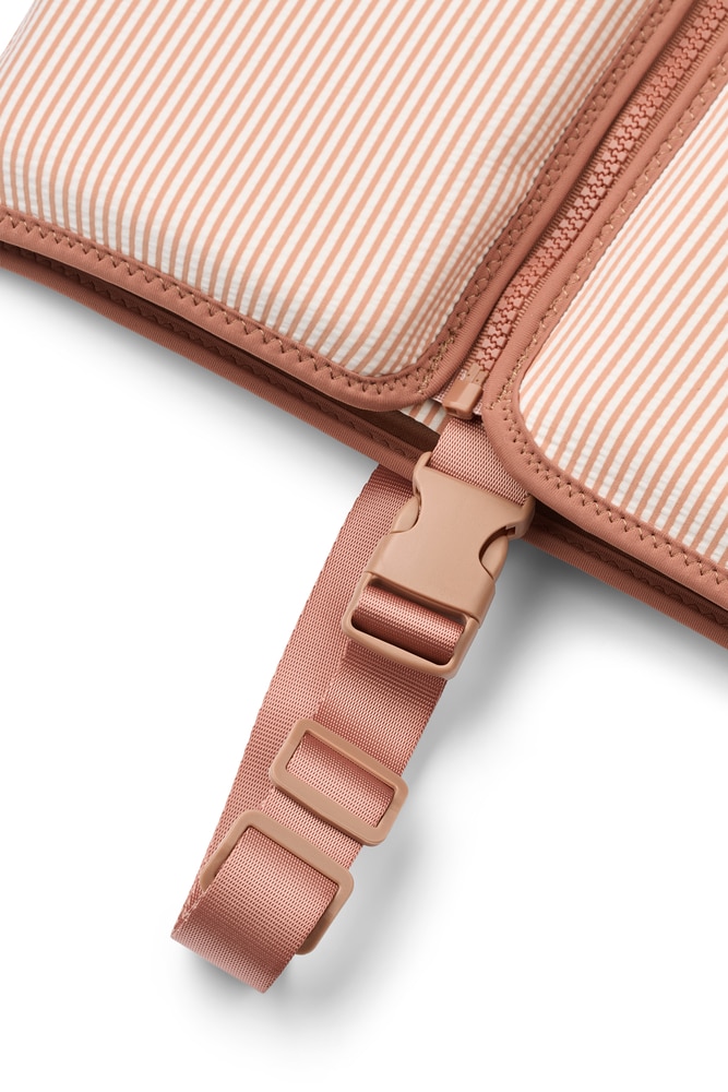 Liewood Liewood Dove Seersucker Zwemvest Pale Tuscany / Creme De La Creme  Liewood SS26 Kleding & Accessoires Zwemkleding Zwemvest Wijs west