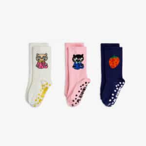 Mini Rodini Mini Rodini Cats 3-Pack Anti-Slip Socks Multi 7332754731651 Rodini SS26 Kleding & Accessoires Sokken & Maillots  Wijs west