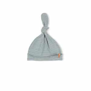 Nixnut Newbie Hat Snow Stripe – wit gestreept babymutsje van biologisch katoen