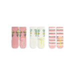 Drie paar antislip sokken – roze en wit met bekerprint en roze-wit gestreept – met antislipnopjes